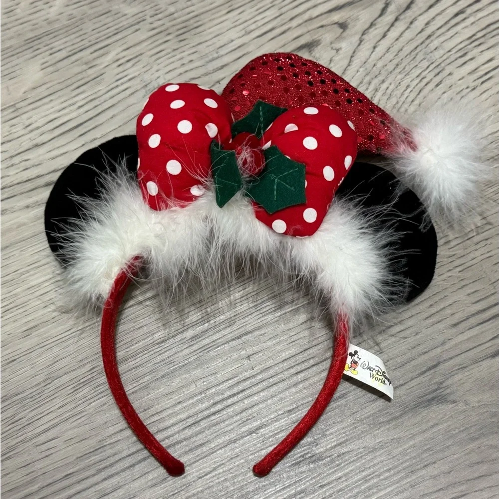 Vintage Rare Walt Disney Disney World Disneyland Red Sequin Christmas Ears - Picture 1 of 6